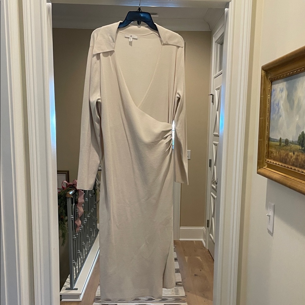 Banana republic Cream faux Wrap Dress (bw)